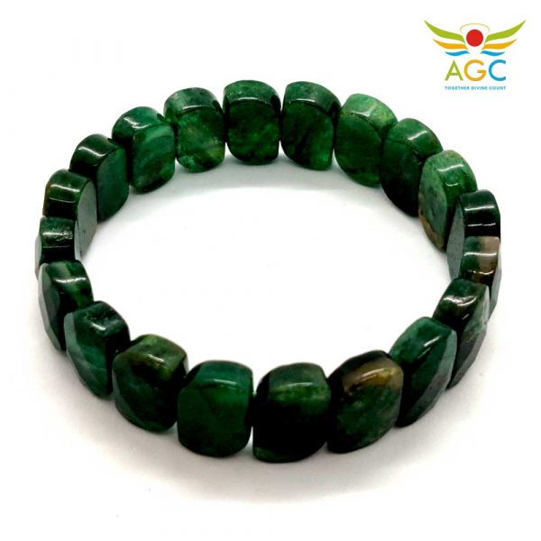 green jade bracelets|healing-crystals|angel-global-consultancy