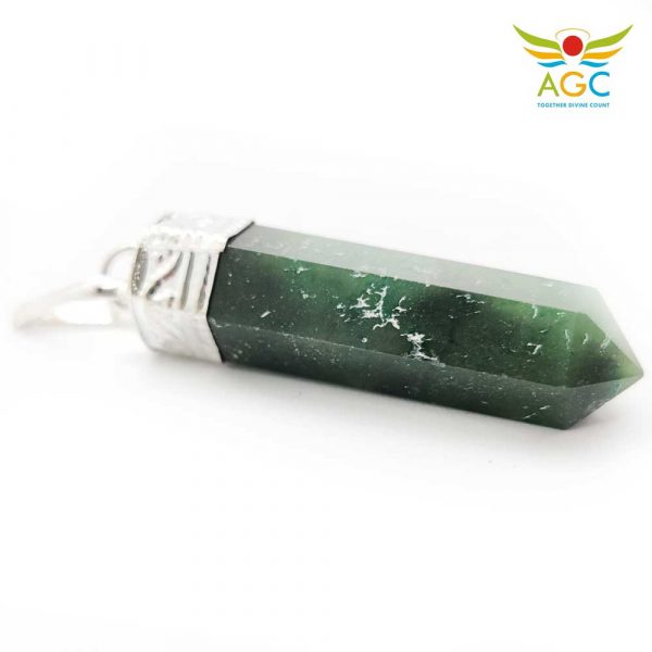 green-jade-pendant-angel-global-consultancy