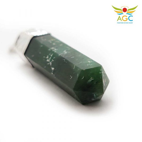 green-jade-pendant-angel-global-consultancy