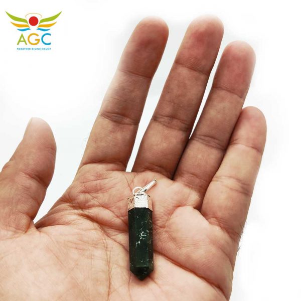 green-jade-pendant-angel-global-consultancy